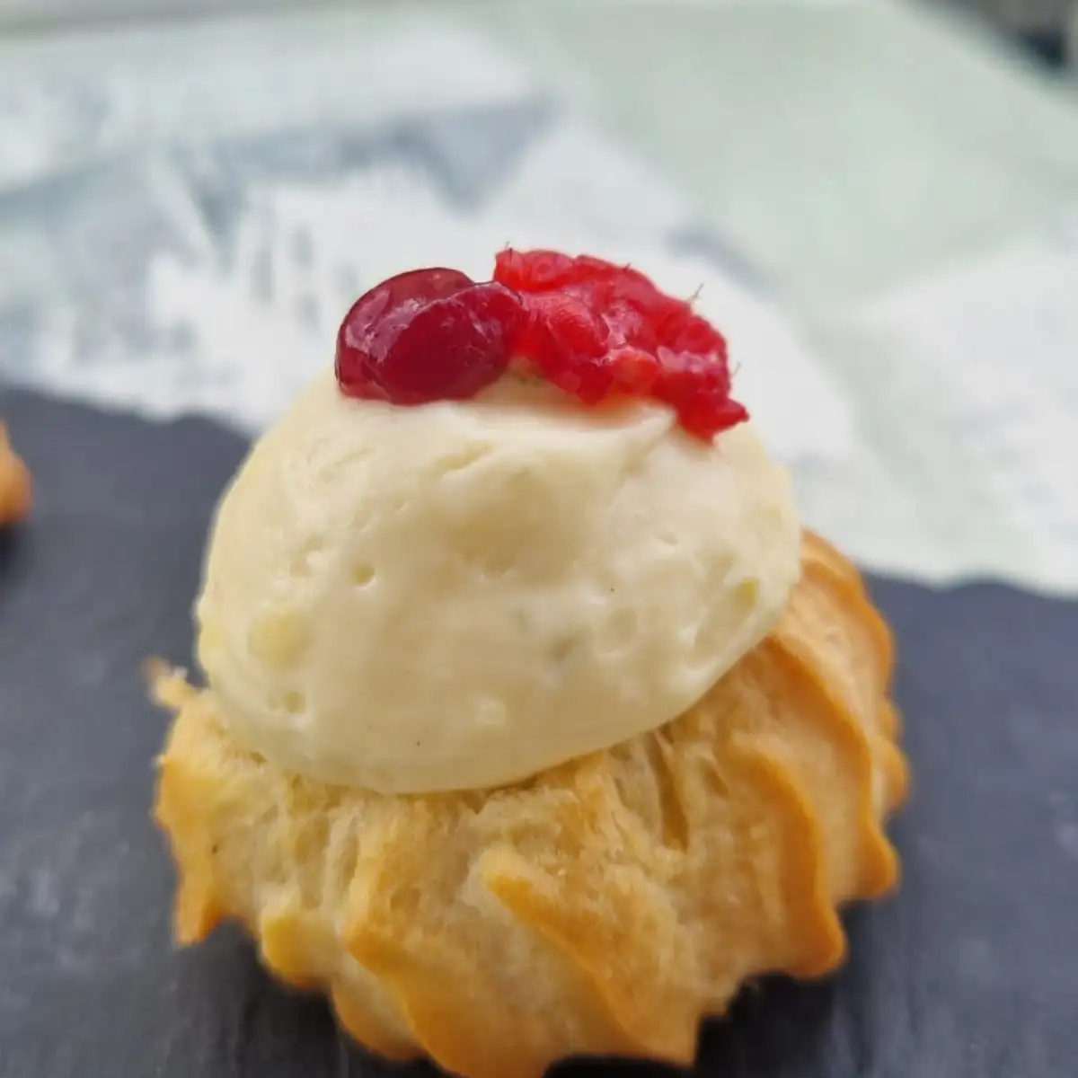 Chou framboise/ citron vert